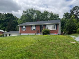 210 Frazier Rd, Altavista, VA 24517