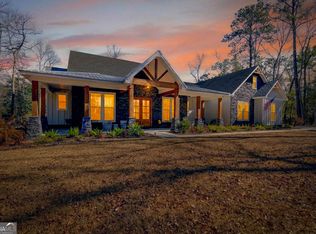 333 Bluffs Lndg, Waverly, GA 31565