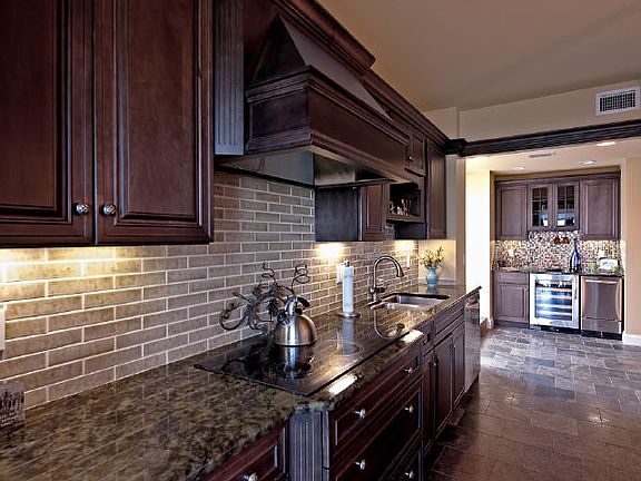 Plenty of counter space!