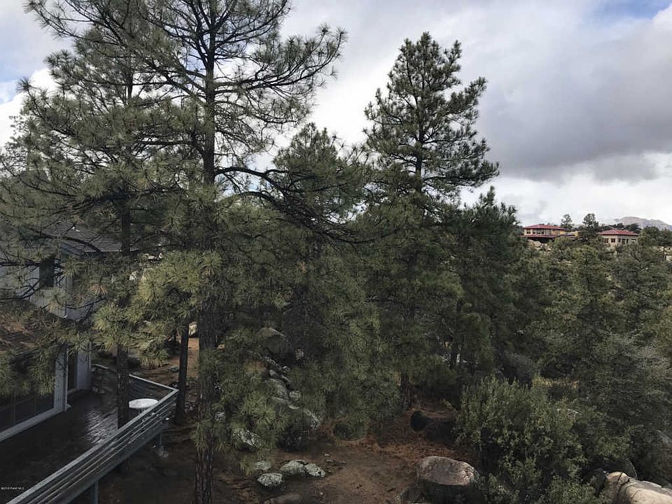 2nd image of 205 Loren Dr