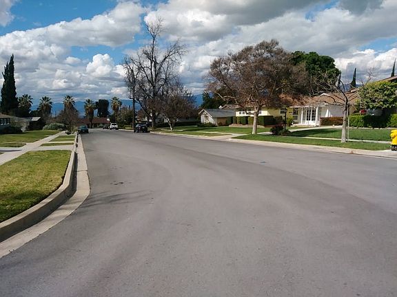 4th image of 827 Robinhood Ln