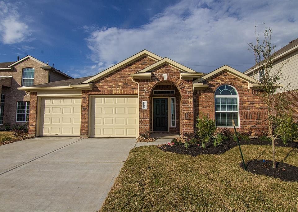 1st image of 17138 Cory Cornell Ln