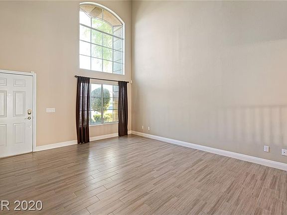 5th image of 8520 Raindrop Canyon Ave