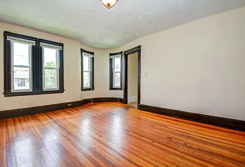 48 South St Photo 1