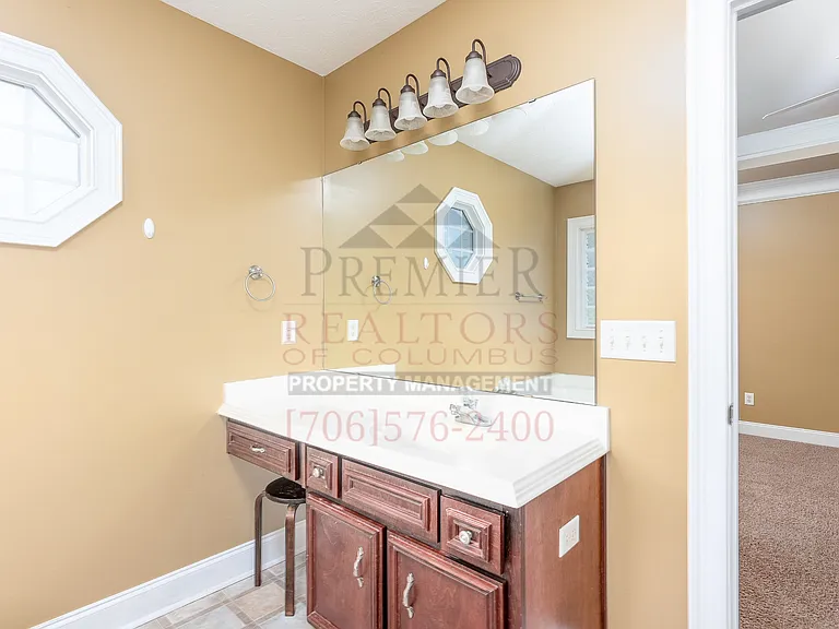 251 Owens Rd — Photo 22