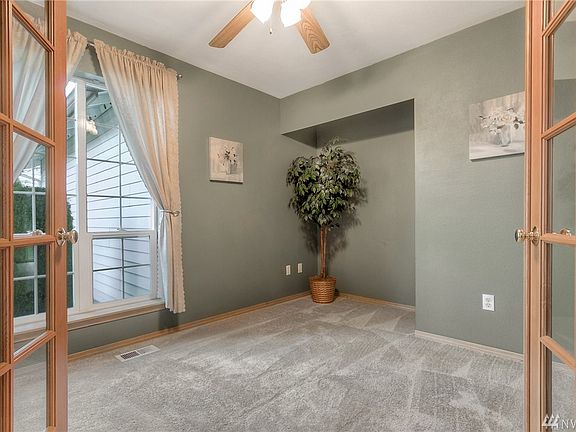 3rd image of 15028 88th St E