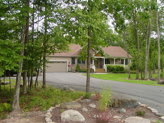 3rd image of 105 Glennwood Dr