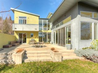 164 Church St, Ashland, OR