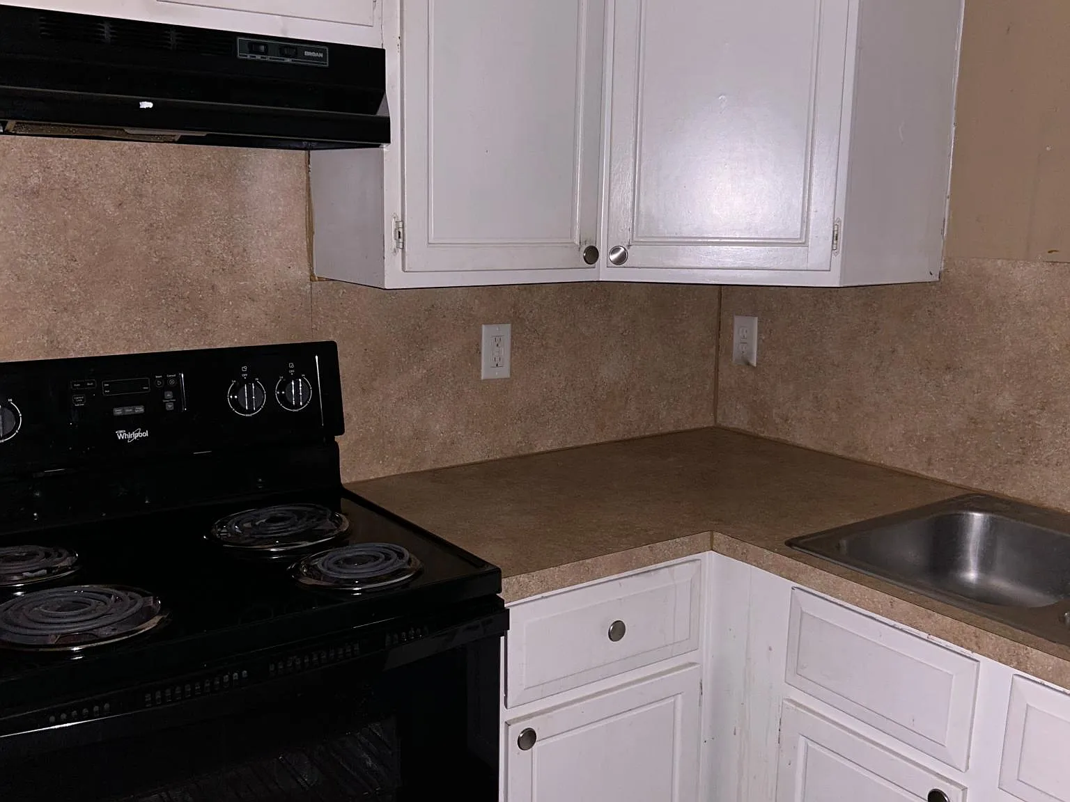1 bed, 883 sqft, $625 — Photo 3