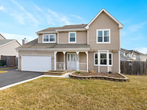 1278 Regent Dr, Mundelein, IL 60060