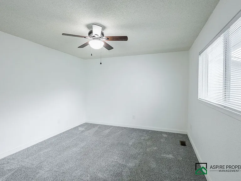 3286 W Sugar Creek Dr — Photo 30