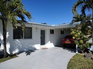 10427 SW 6th St, Sweetwater, FL 33174