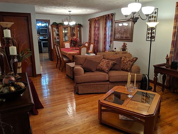 3rd image of 244 Fletcher Ave
