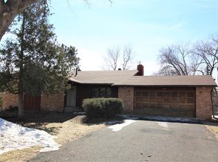 180 Wendy Ct, Shoreview, MN 55126