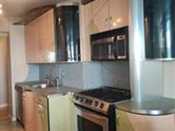 3235 Emmons Avenue image 1 of 23