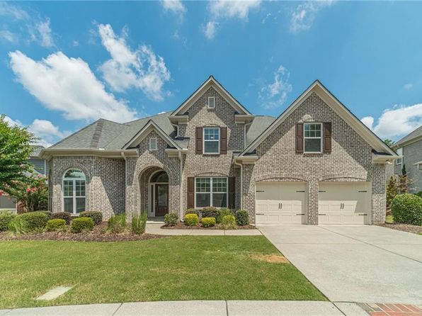 2557 Staunton Dr
