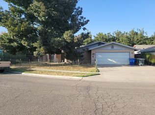 754 Elderwood Ln, Lemoore, CA 93245
