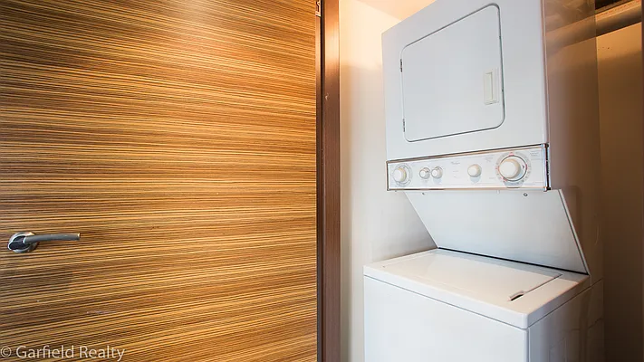 Sold by Garfield Realty  | media 14