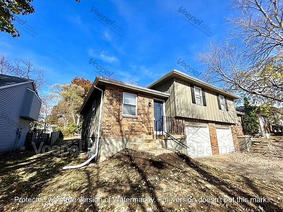 3rd image of 512 E 97th Ter