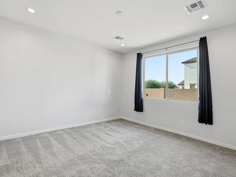 641 S Davidson Ln — Photo 37