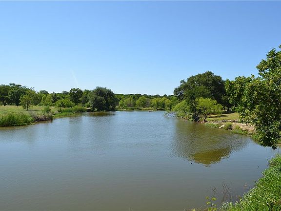 3rd image of 2255 Lipan Hwy