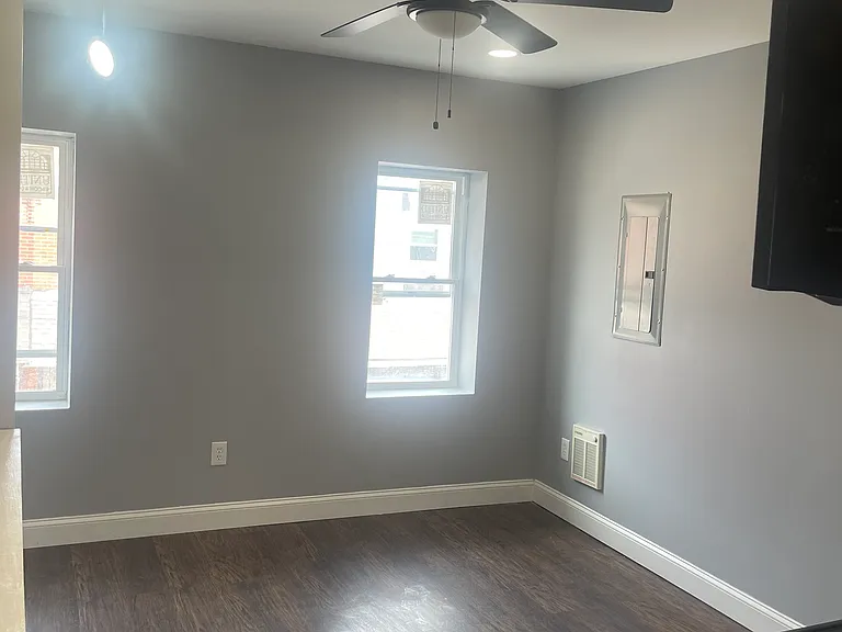 5618 Appletree St #2 — Photo 6