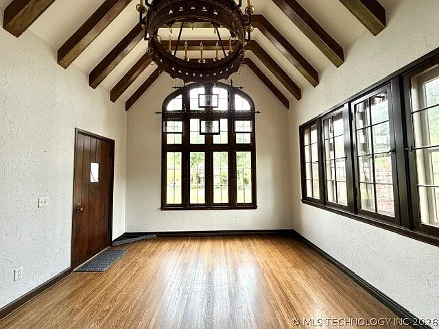 1904 S Yorktown Ave — Photo 7