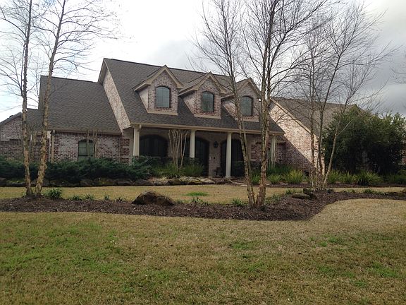 2nd image of 1904 Westwood Dr
