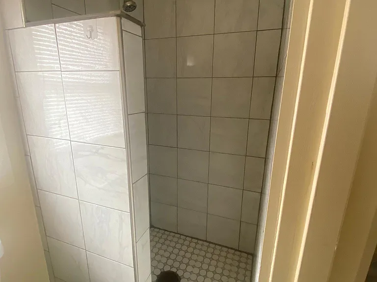 301 Meadow Ave #1 — Photo 6