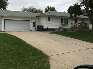 103 Jefferson St, Remsen, IA 51050