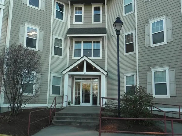 61 Pearl Street #19, Essex Junction, VT 05452