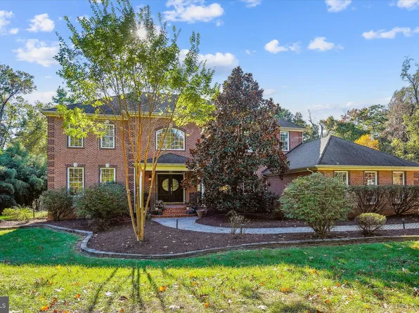 19397 Hundred Acres Ln, Leesburg, VA 20175