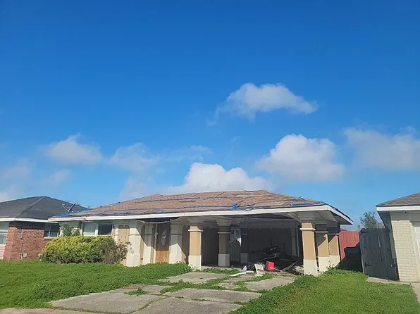 8051 Curran Rd, New Orleans, LA 70126