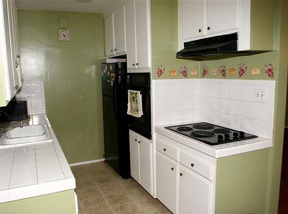 Updated kitchen comes with all appliances