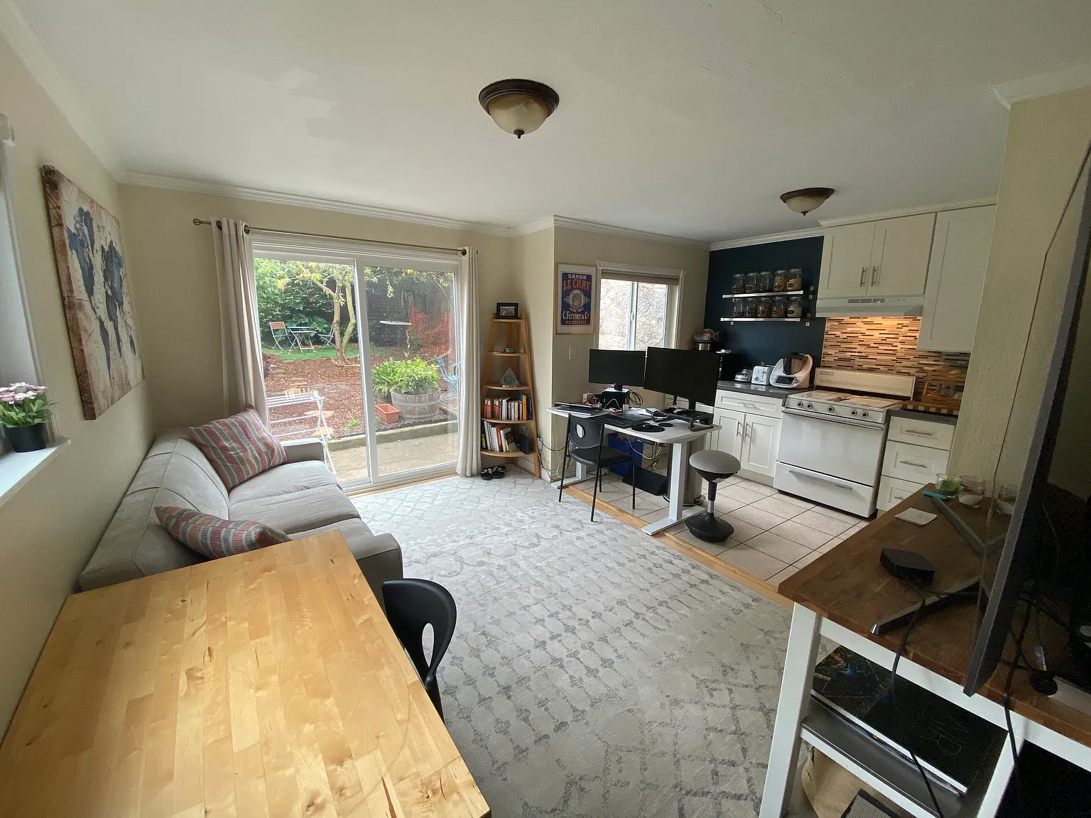 1 bed, 500 sqft, $3,895 — Photo 2
