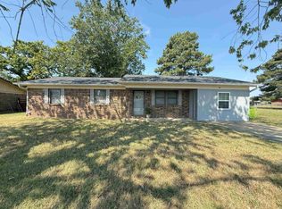 1218 Fairview St, Lonoke, AR 72086