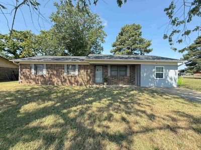 1218 Fairview St, Lonoke, AR, 72086