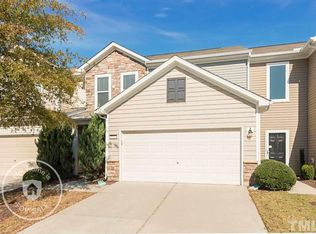 8103 Yaxley Hall Dr, Raleigh, NC 27616