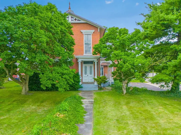 334 E Center St, Marion, OH 43302