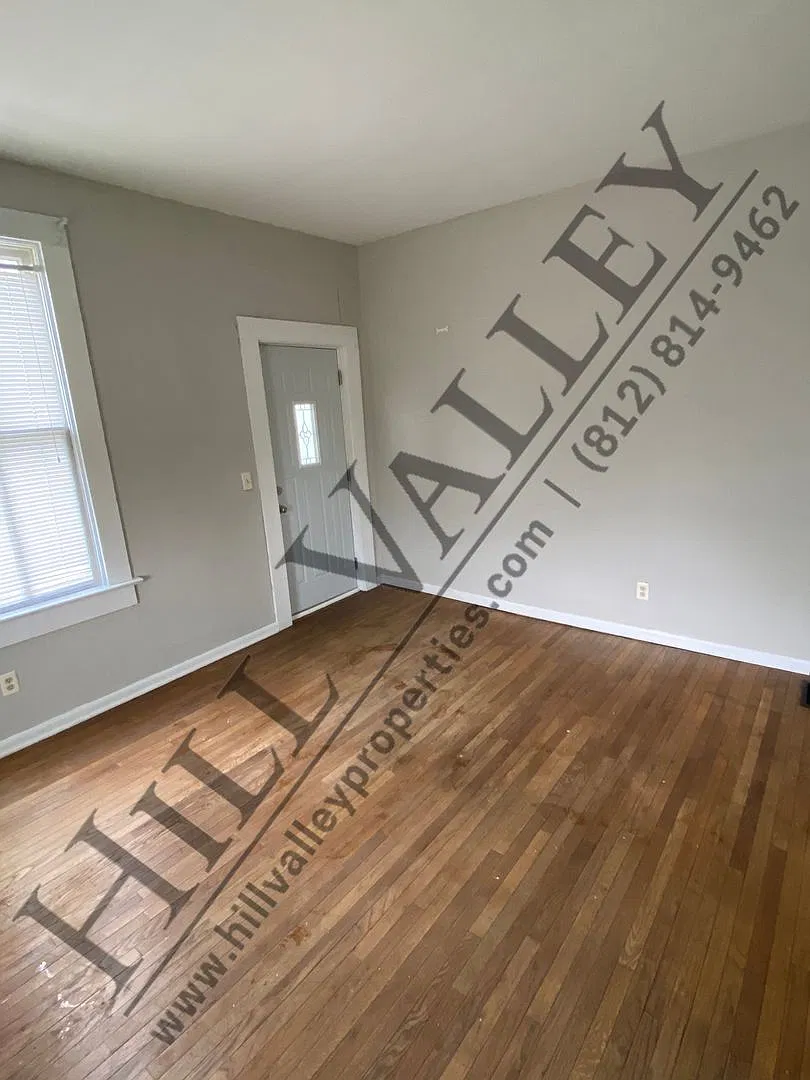 One Bedroom Home — Photo 3