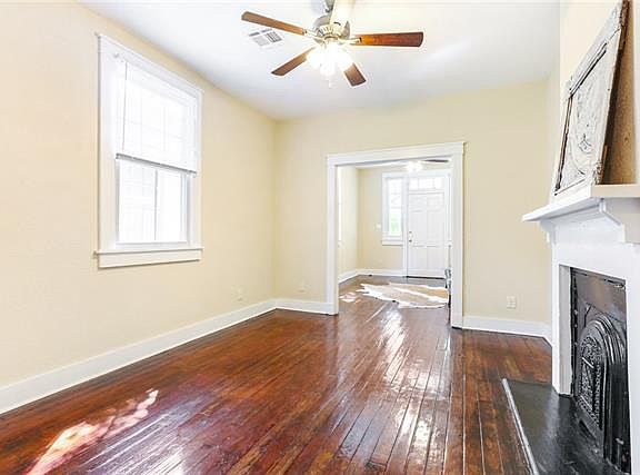 5th image of 1337-39 Hillary St