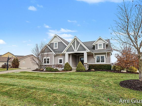4th image of 8232 Park West Dr