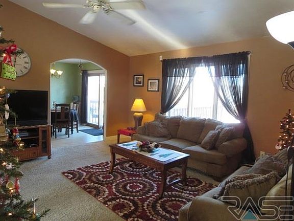 5th image of 5516 W Rebecca St