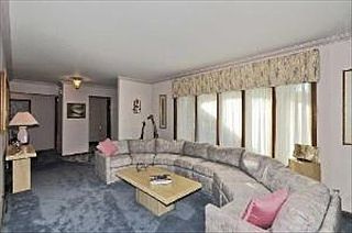 2nd image of 512 Kinkaid Ct
