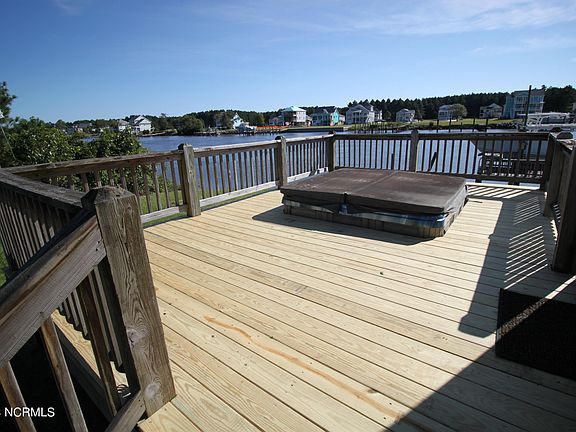 5th image of 300 Sea Gate Drive