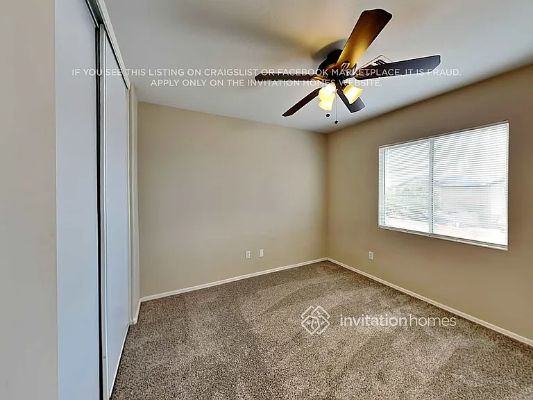 12541 W Myer Ln — Photo 11
