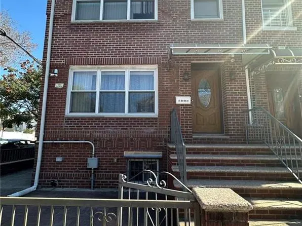 85 Bay 8th St, Brooklyn, NY 11228