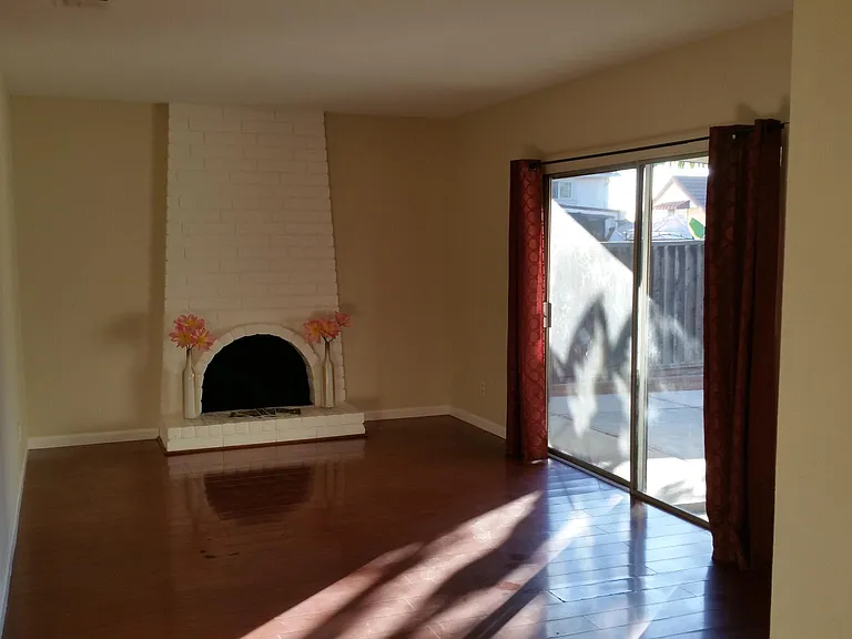 Askham Place Ct — Photo 4