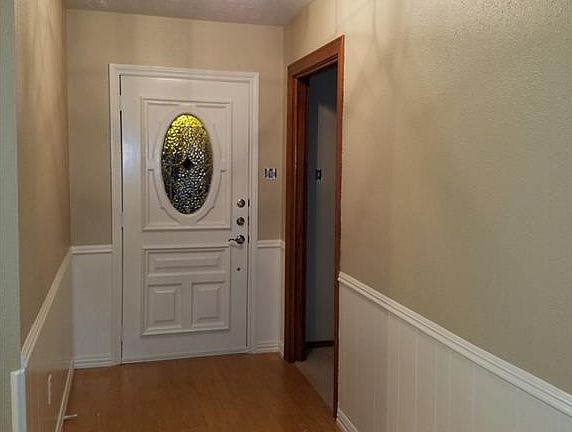 4th image of 2800 Manzano Ct