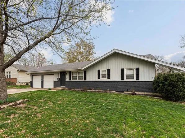3805 S Adams Ave, Independence, MO 64055